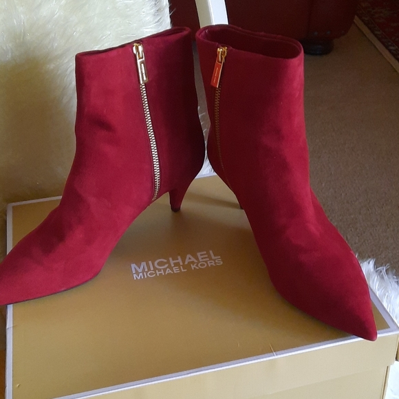 MICHAEL MICHAEL KORS BOOTIES-FIRM PRICE - Picture 3 of 12